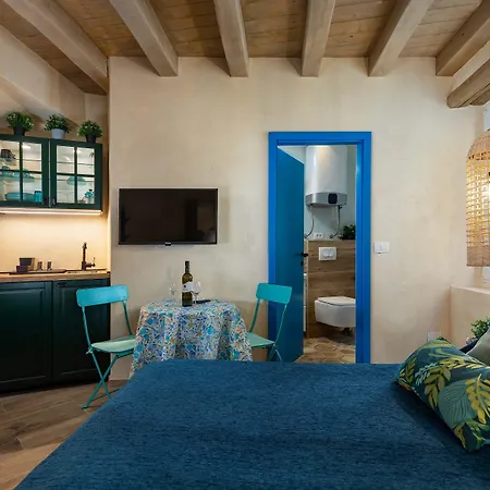 Casa Wau Ρόβινι